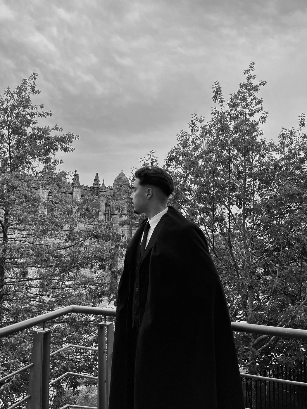 Manuel Machado in Coimbra, wearing the academic cape